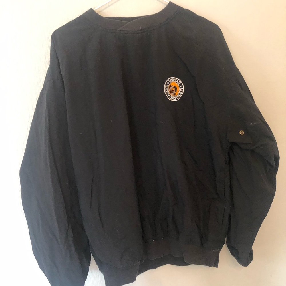 Poofy crew neck with pockets